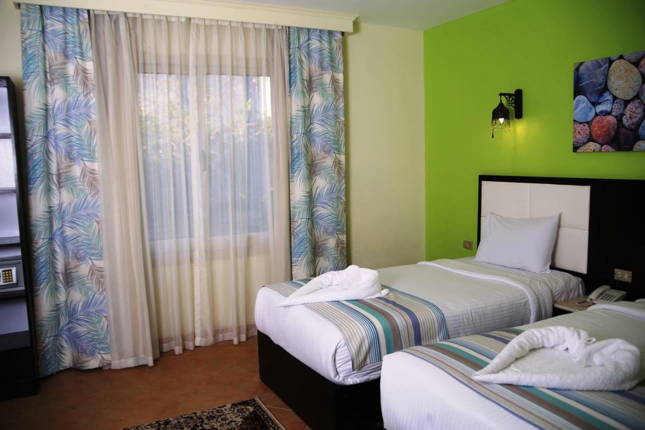 Naama Blue Complex 3*